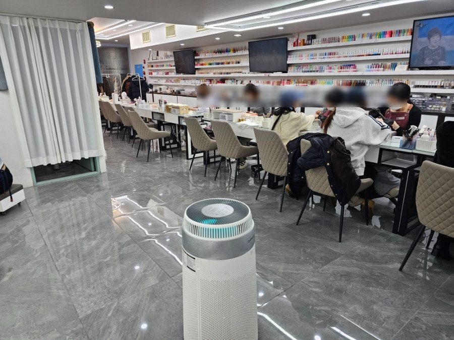 블리블리네일 매장 내부 — 반월당역 지하상가 메트로센터